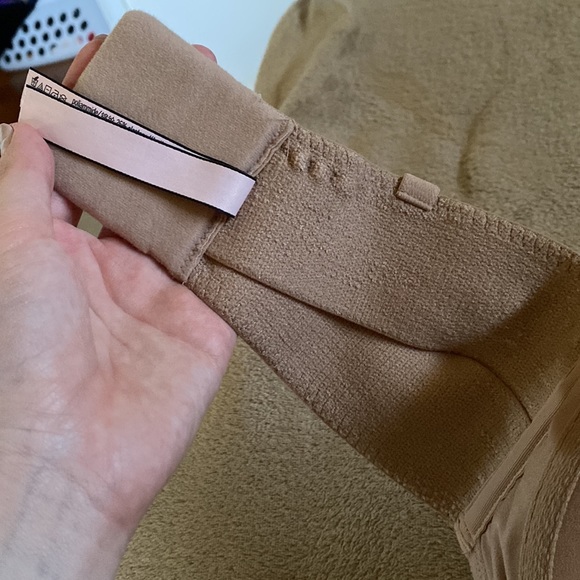 Victoria’s Secret Strapless bra 34DDD - Picture 2 of 4